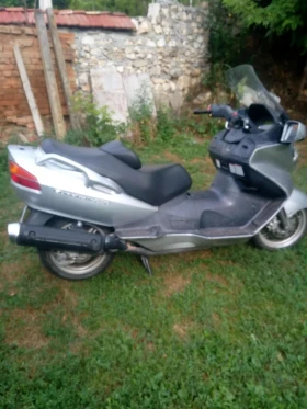 Suzuki Burgman 650cc, снимка 8