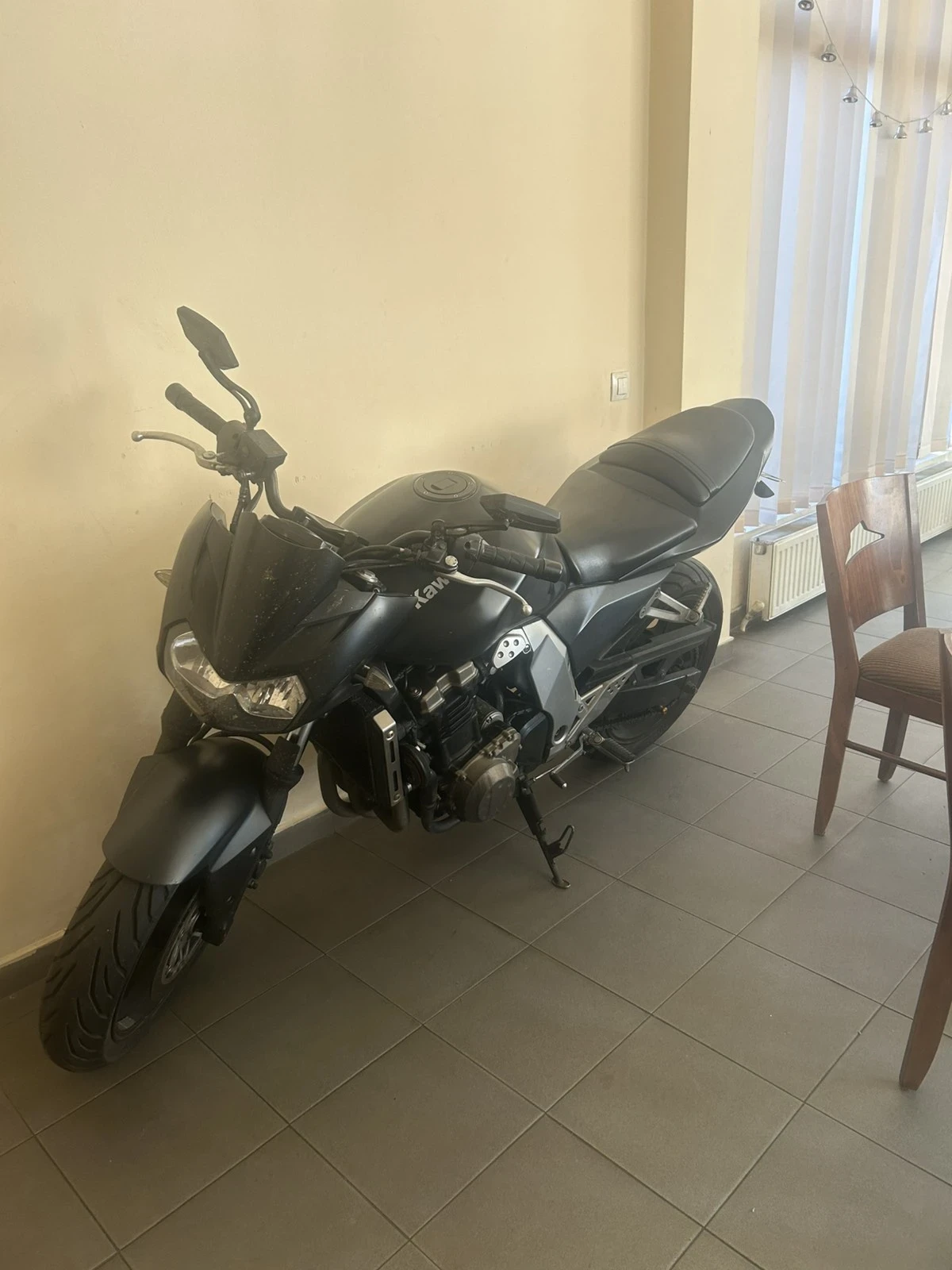 Kawasaki Z 750, снимка 2 - Мотоциклети и мототехника - 54373893