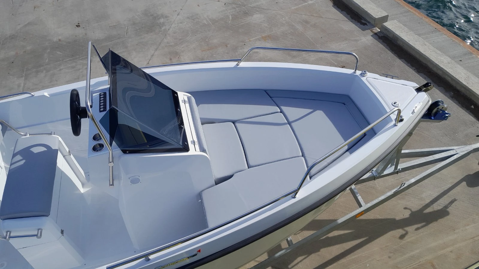 ����� Quicksilver Compass 5s | Mobile.bg � ����������� 13