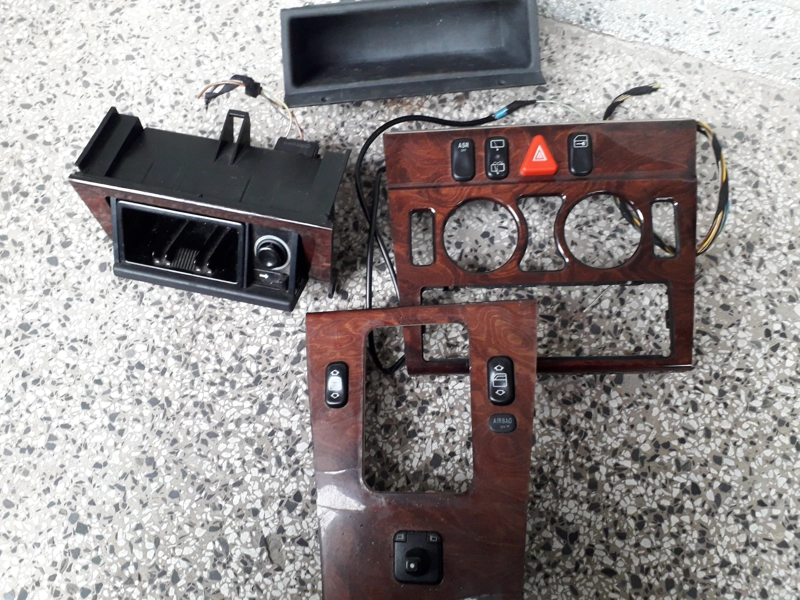 Части за С200, снимка 3 - Части - 53879122