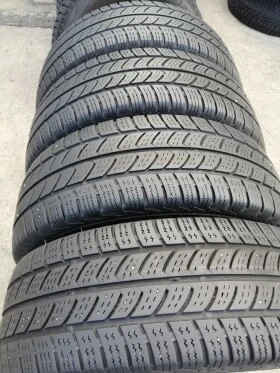 Гуми Зимни 215/65R16, снимка 4
