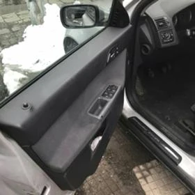 Volvo V50 1.6 HDI, снимка 6