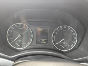 Skoda Octavia 1.6TDI 4x4 swiss, снимка 9