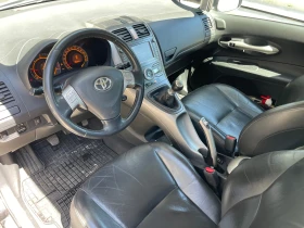 Toyota Auris 2.2 D-4D 2007 �. ����������� ��������  | Mobile.bg � ����� ������ 7