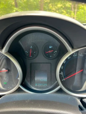 Chevrolet Cruze - 4000 € / 7823.32 лв. - 31582190 8