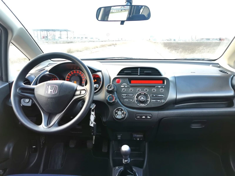 Honda Jazz 1.2i GAZ, снимка 8 - Автомобили и джипове - 44737602