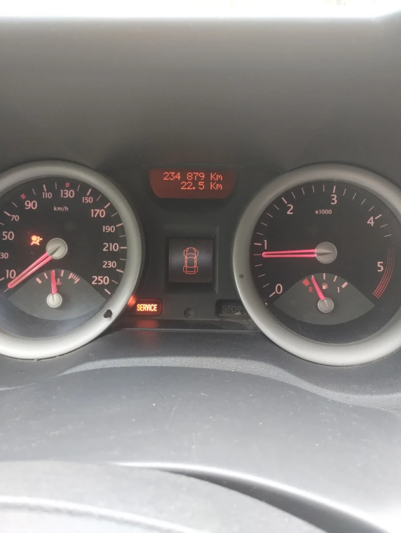 Renault Megane, снимка 9 - Автомобили и джипове - 47485826