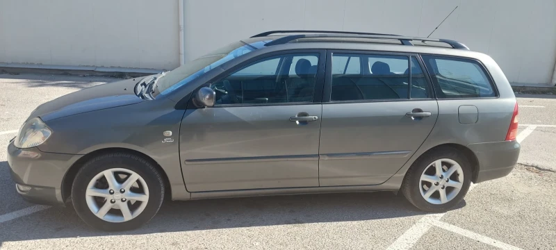 Toyota Corolla, снимка 2 - Автомобили и джипове - 49507056