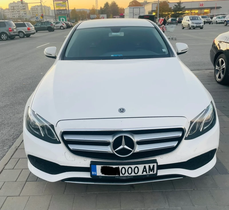 Mercedes-Benz E 200, снимка 2 - Автомобили и джипове - 47853461