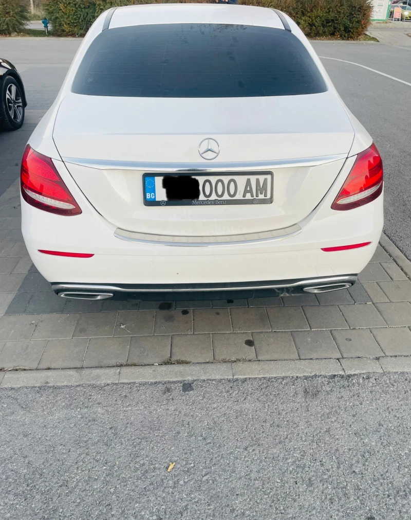 Mercedes-Benz E 200, снимка 8 - Автомобили и джипове - 47853461