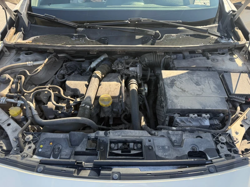 Renault Fluence 1.5 DCi, снимка 9 - Автомобили и джипове - 49307825