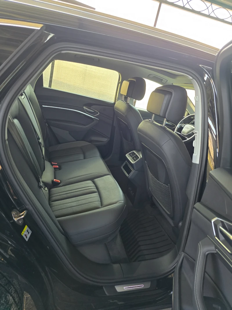 Audi E-Tron 55 quatrro, снимка 10 - Автомобили и джипове - 51699045