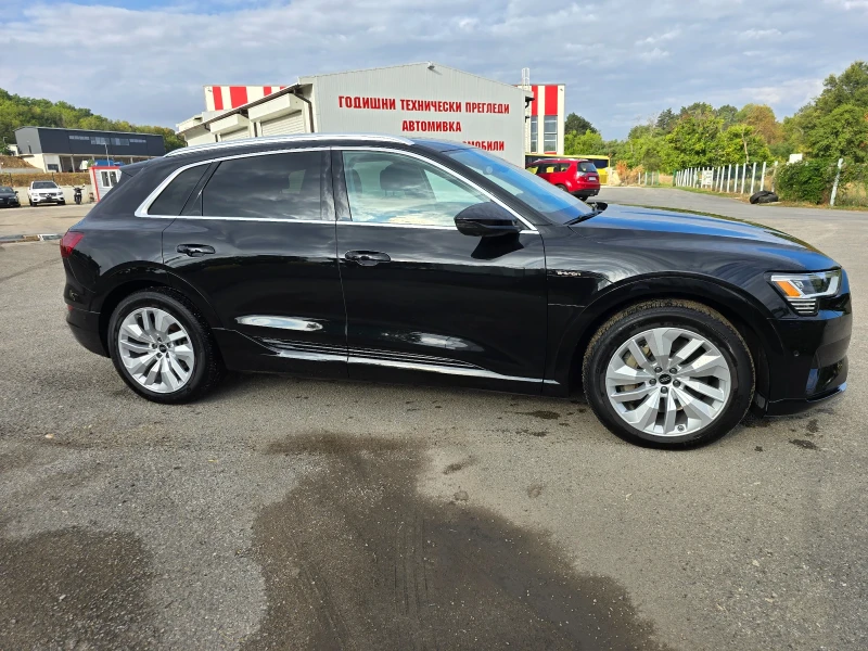 Audi E-Tron 55 quatrro, снимка 6 - Автомобили и джипове - 51699045