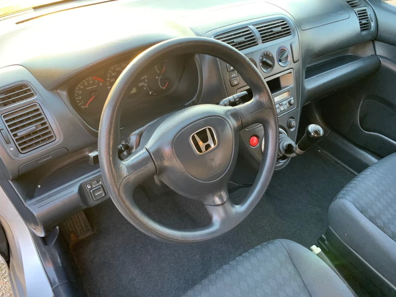 Honda Civic Климатик| 1.6 VTEC 110к.с БЕНЗИН| | Нов внос| , снимка 11 - Автомобили и джипове - 52423762