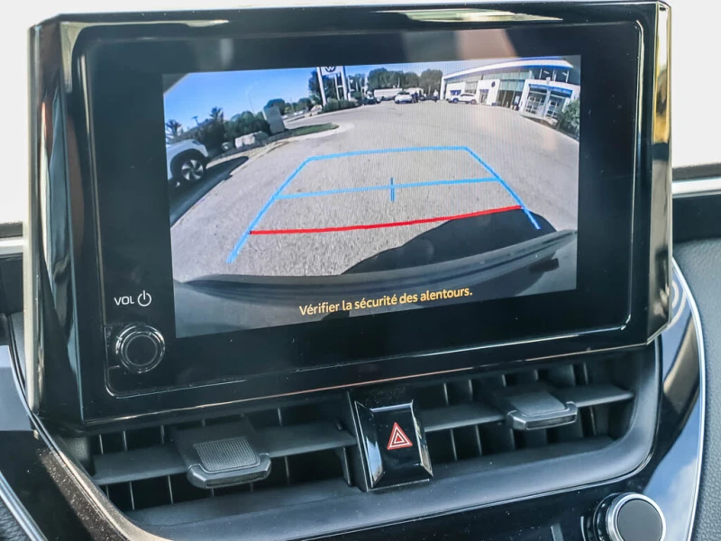 Toyota Corolla * SE* FWD* АвтоКредит* (ЦЕНА ДО БГ), снимка 12 - Автомобили и джипове - 52584996