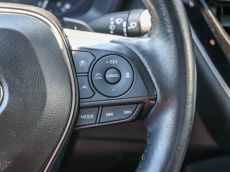 Toyota Corolla * SE* FWD* АвтоКредит* (ЦЕНА ДО БГ), снимка 9 - Автомобили и джипове - 52584996