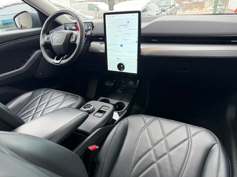 Ford Mustang Mach-E, снимка 16 - Автомобили и джипове - 53333191