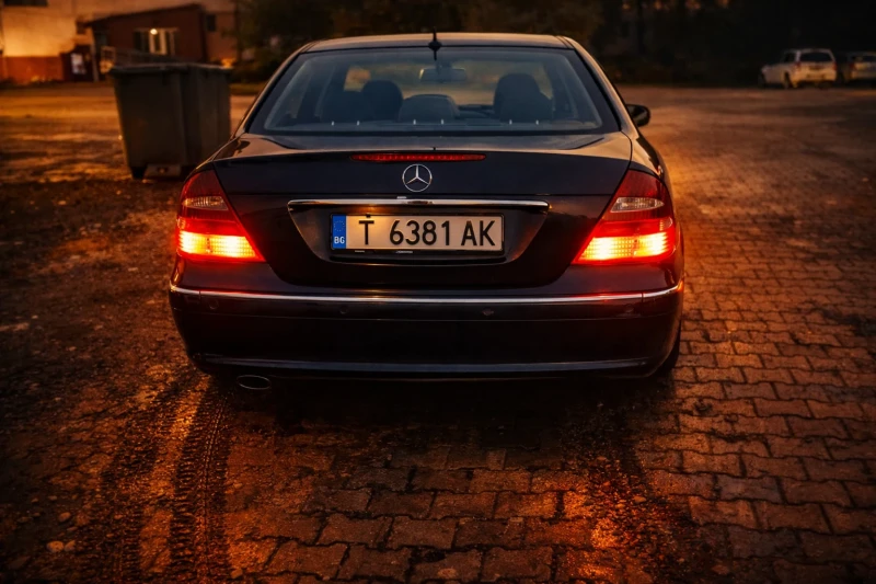 Mercedes-Benz E 270 E 270 CDI , снимка 4 - Автомобили и джипове - 53375021