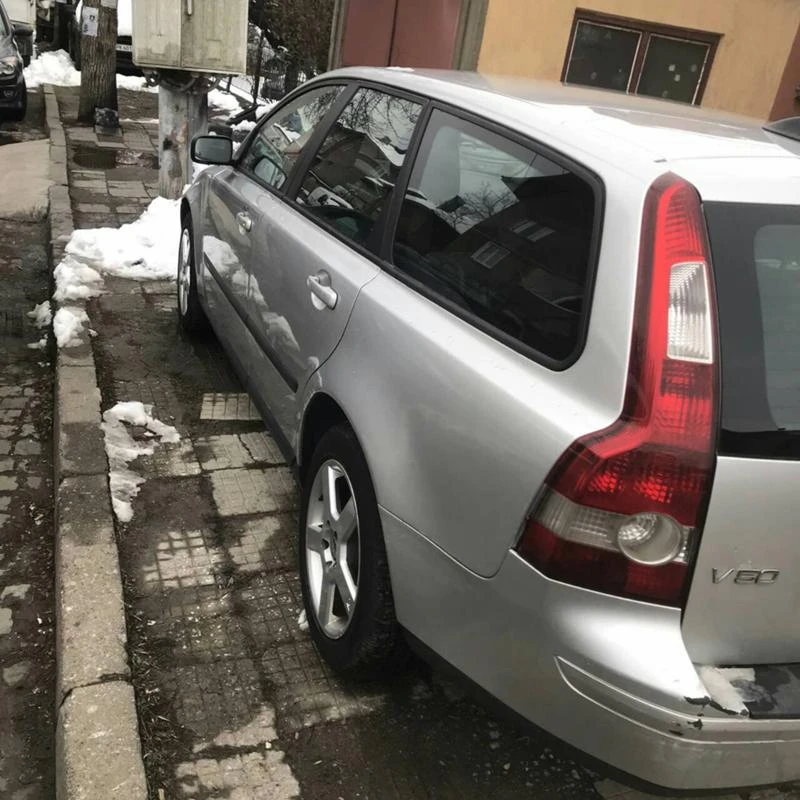 Volvo V50 1.6 HDI, снимка 4 - Автомобили и джипове - 47337209