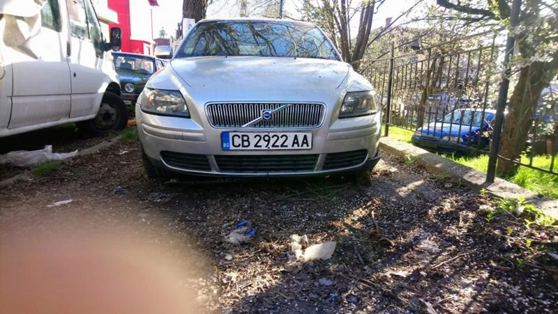 Volvo V50 1.6 HDI, снимка 1 - Автомобили и джипове - 47337209