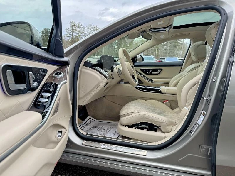 Mercedes-Benz S 580 4.0L 8 All wheel drive, снимка 12 - Автомобили и джипове - 53497713