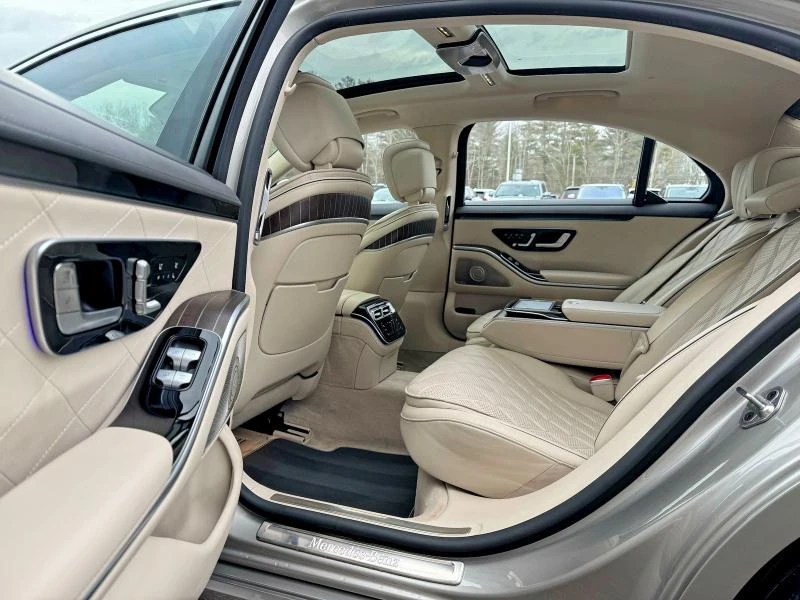 Mercedes-Benz S 580 4.0L 8 All wheel drive, снимка 11 - Автомобили и джипове - 53497713