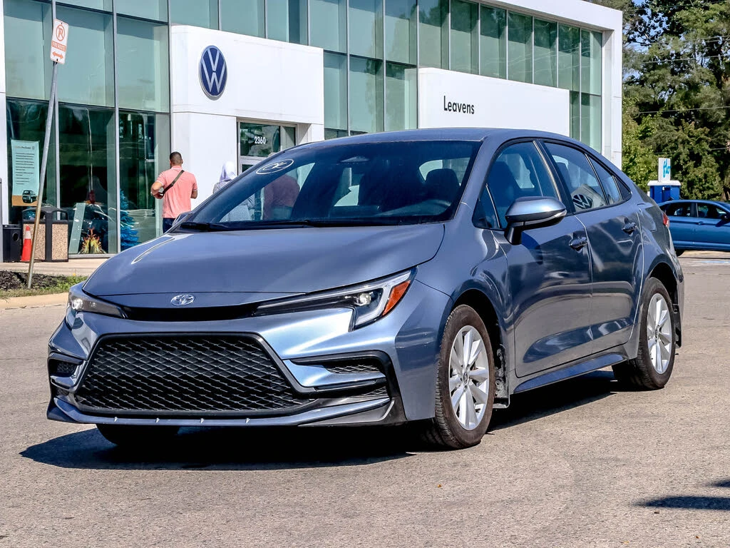 Toyota Corolla * SE* FWD* АвтоКредит* (ЦЕНА ДО БГ), снимка 1