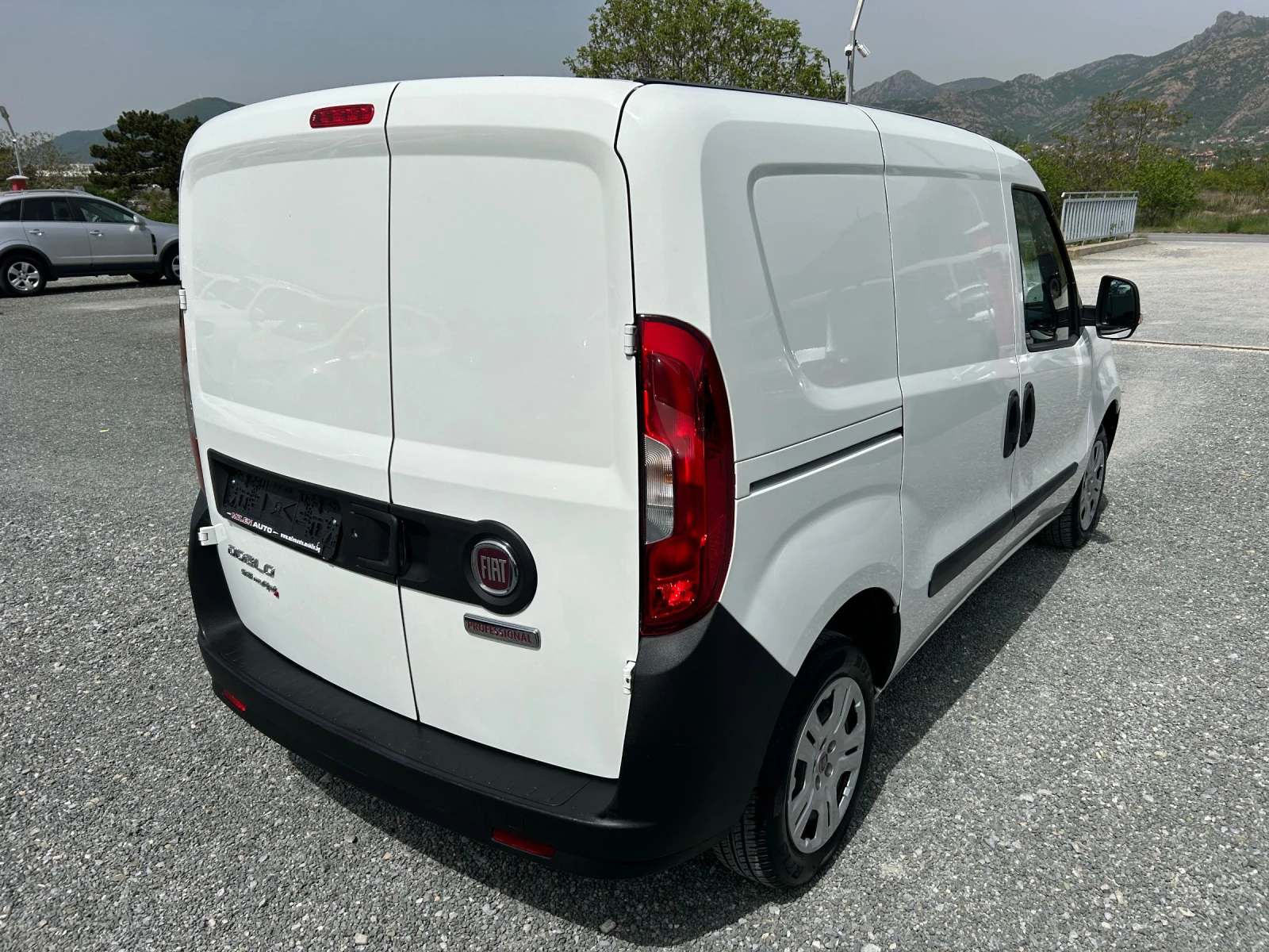 Fiat Doblo (KATO НОВА) - изображение 6