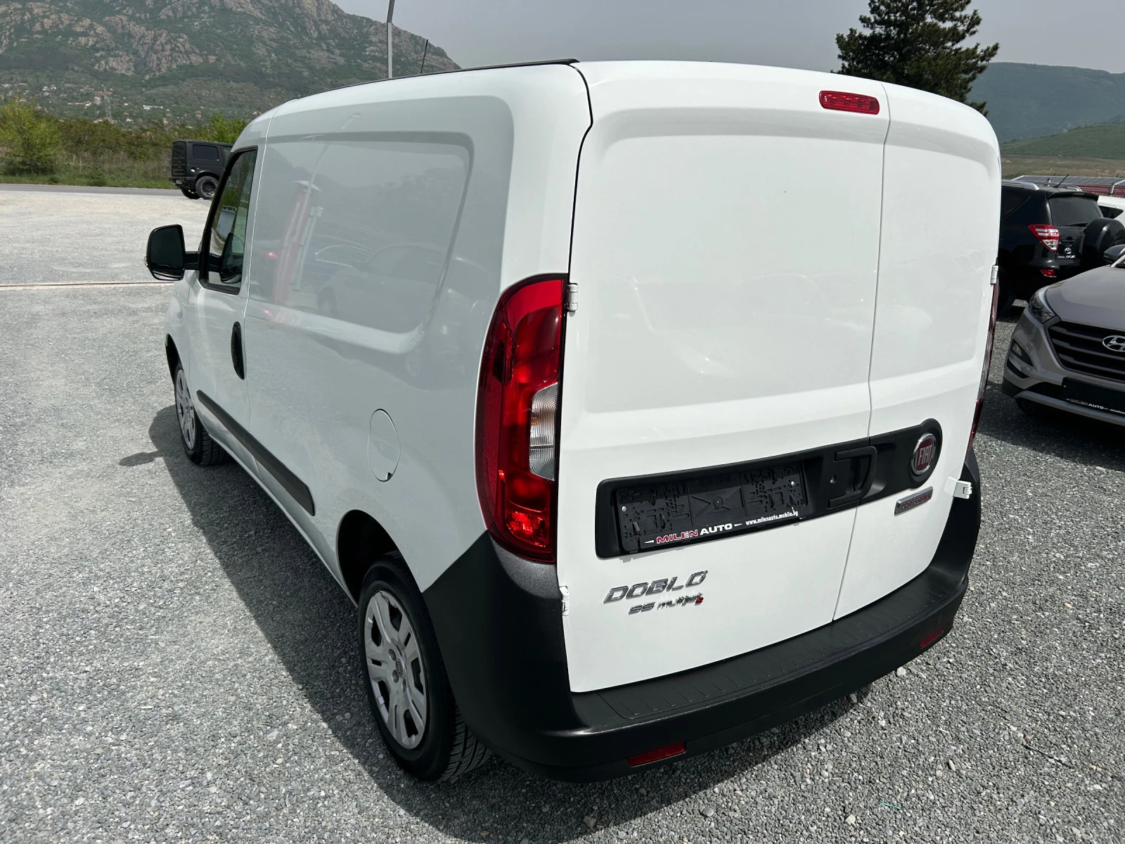 Fiat Doblo (KATO НОВА) - изображение 8