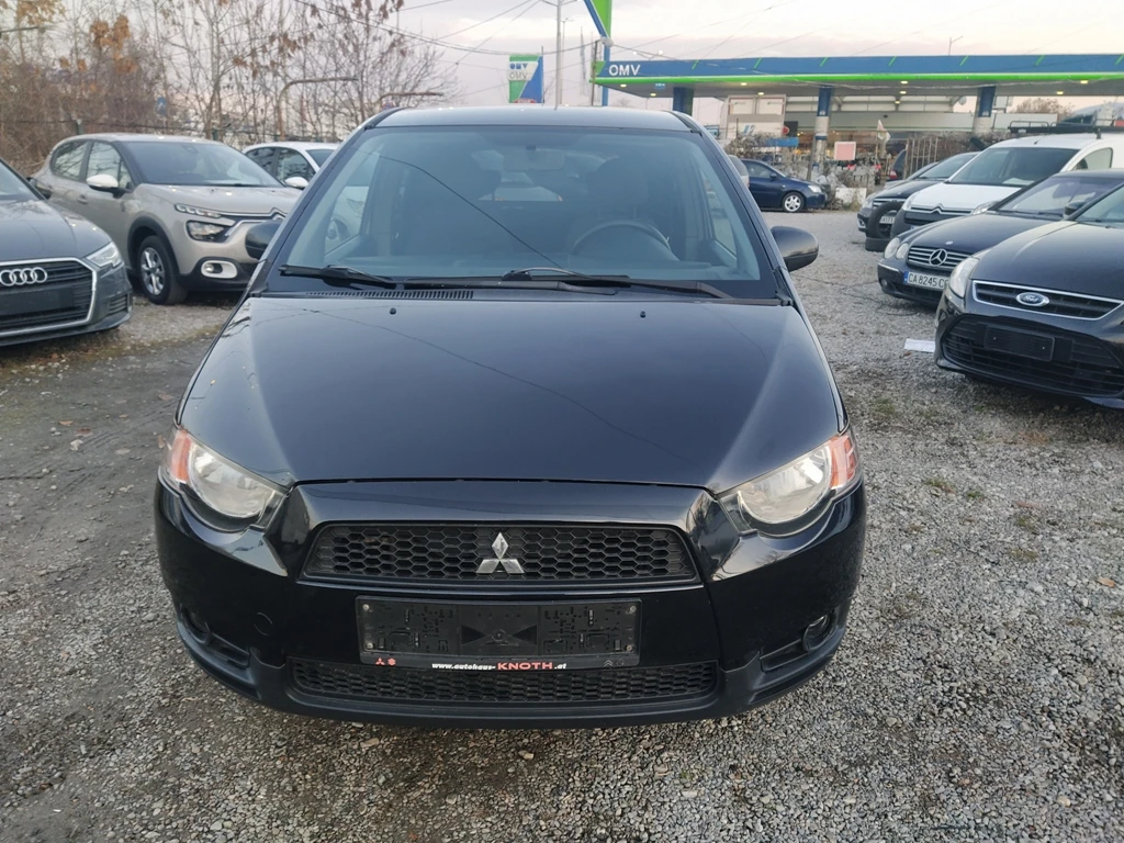 Mitsubishi Colt 1, 3 Exclusive  - изображение 8