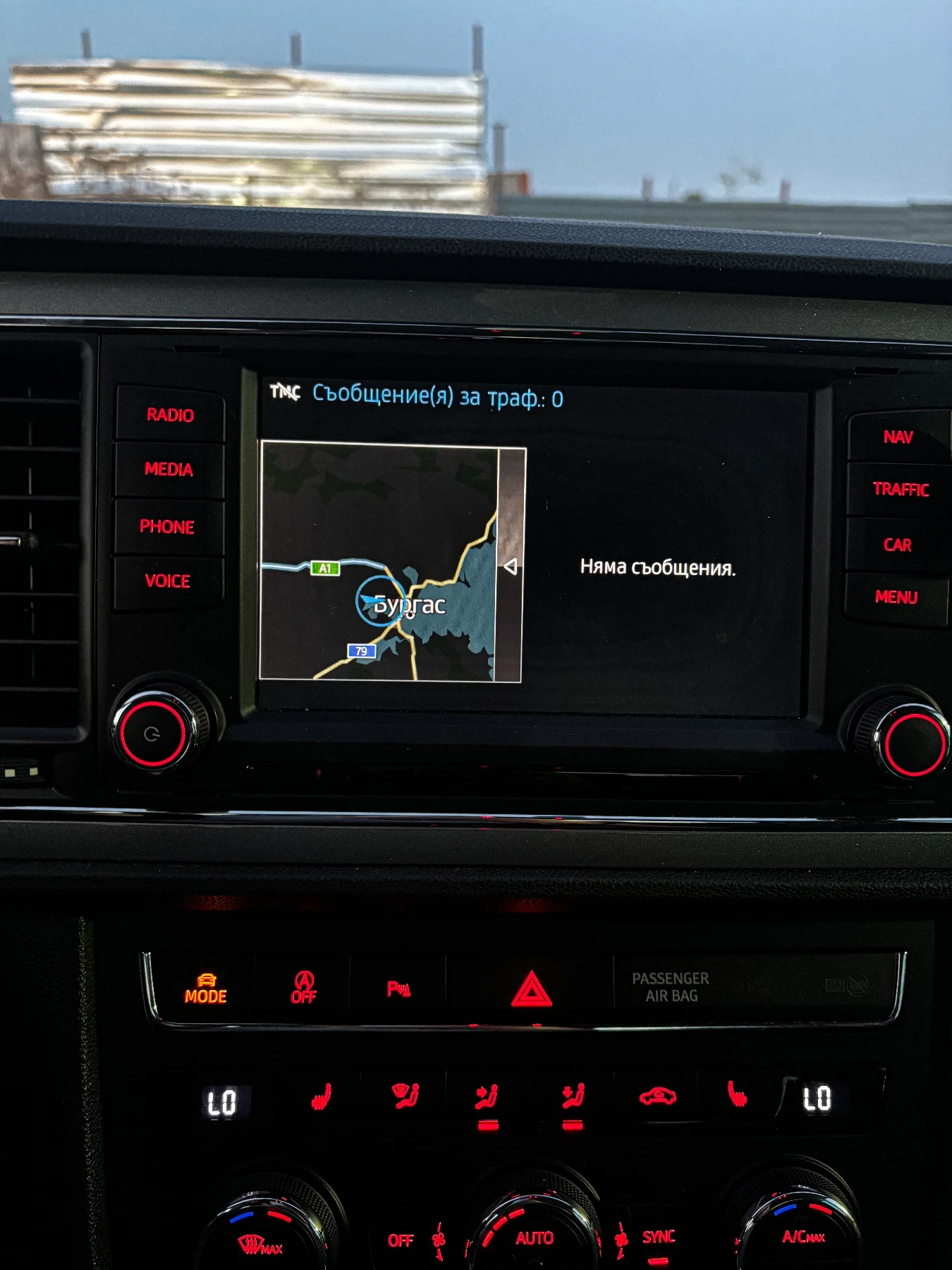 Seat Leon 2.0TDI 184hp FR - изображение 8