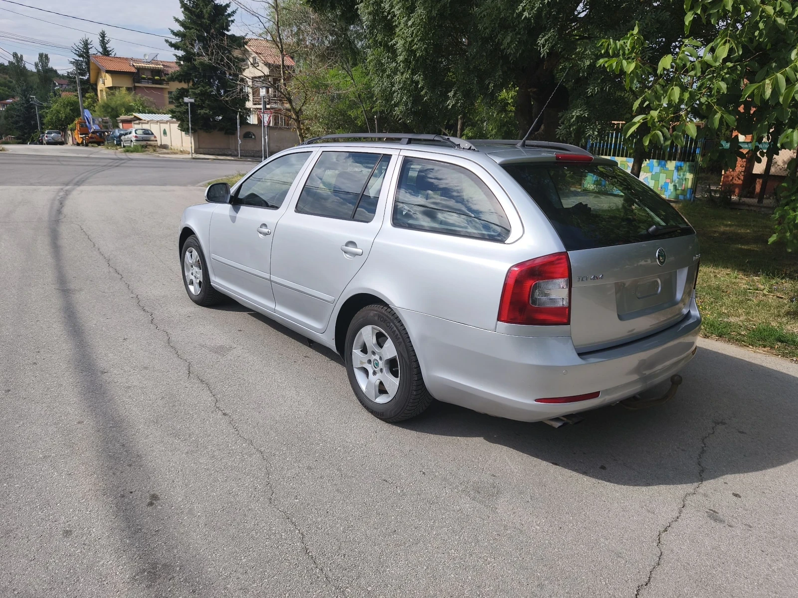 Skoda Octavia 1.6TDI 4x4 swiss - изображение 4