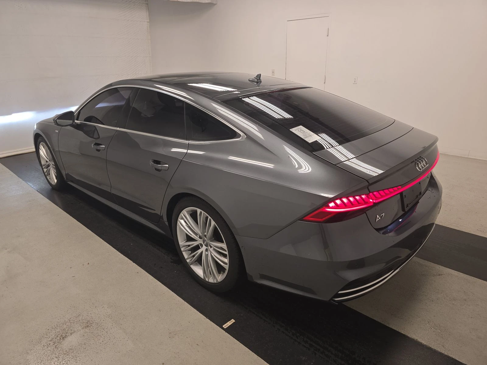 Audi A7 Premium Plus S-Line* Matrix* B&O 3D* Дистроник*  - изображение 6