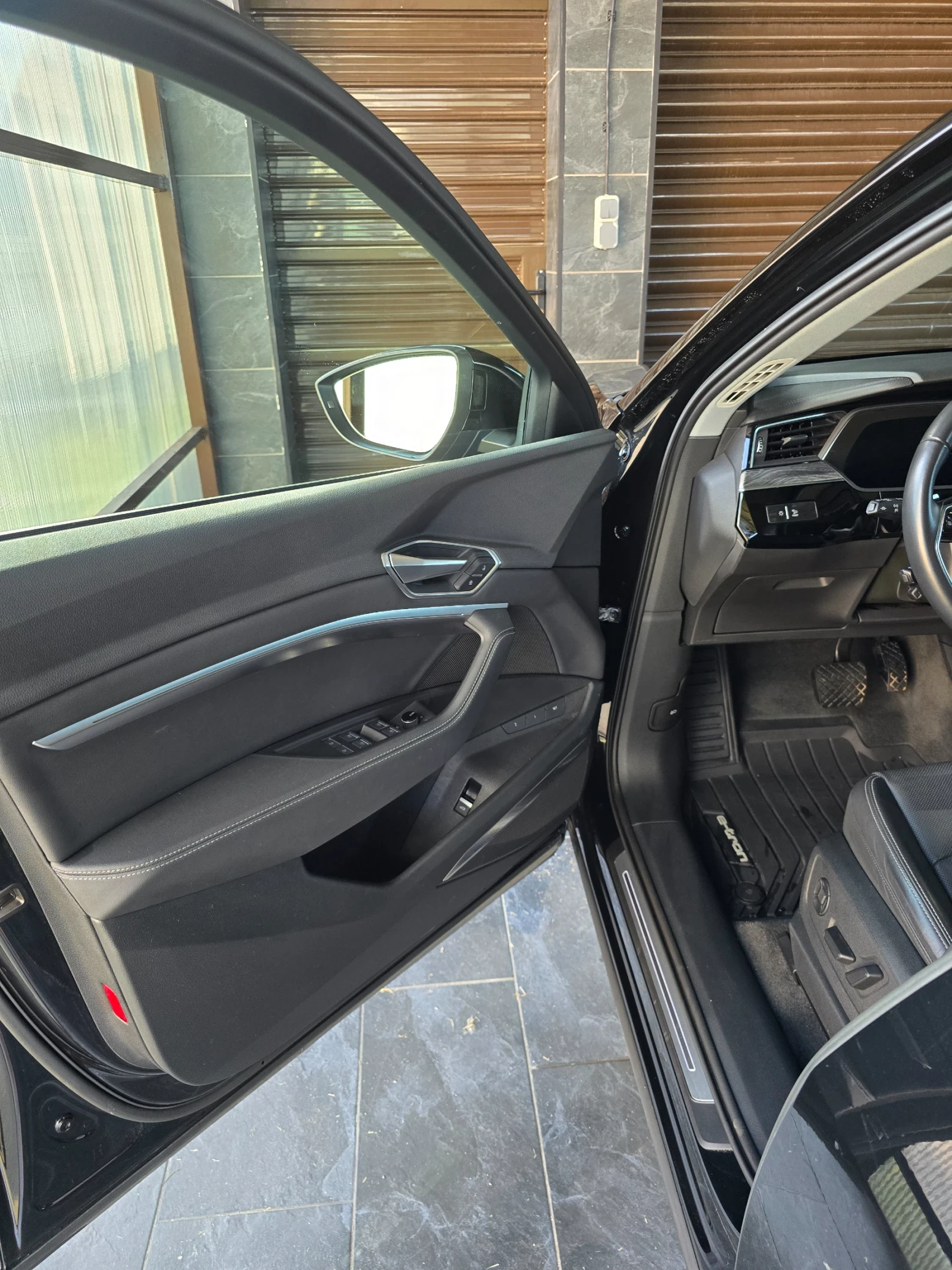 Audi E-Tron 55 quatrro | Mobile.bg � ����������� 12