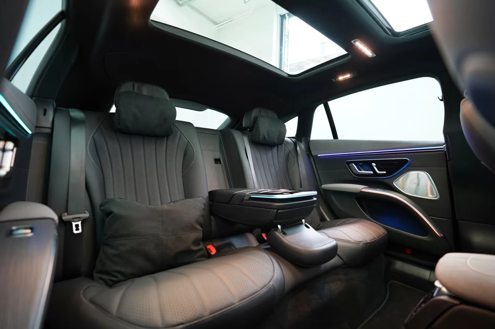 Mercedes-Benz EQS 450+ /AMG-LINE/360HP/NIGHT/360/MASSAGE/PANO/360g | Mobile.bg   13