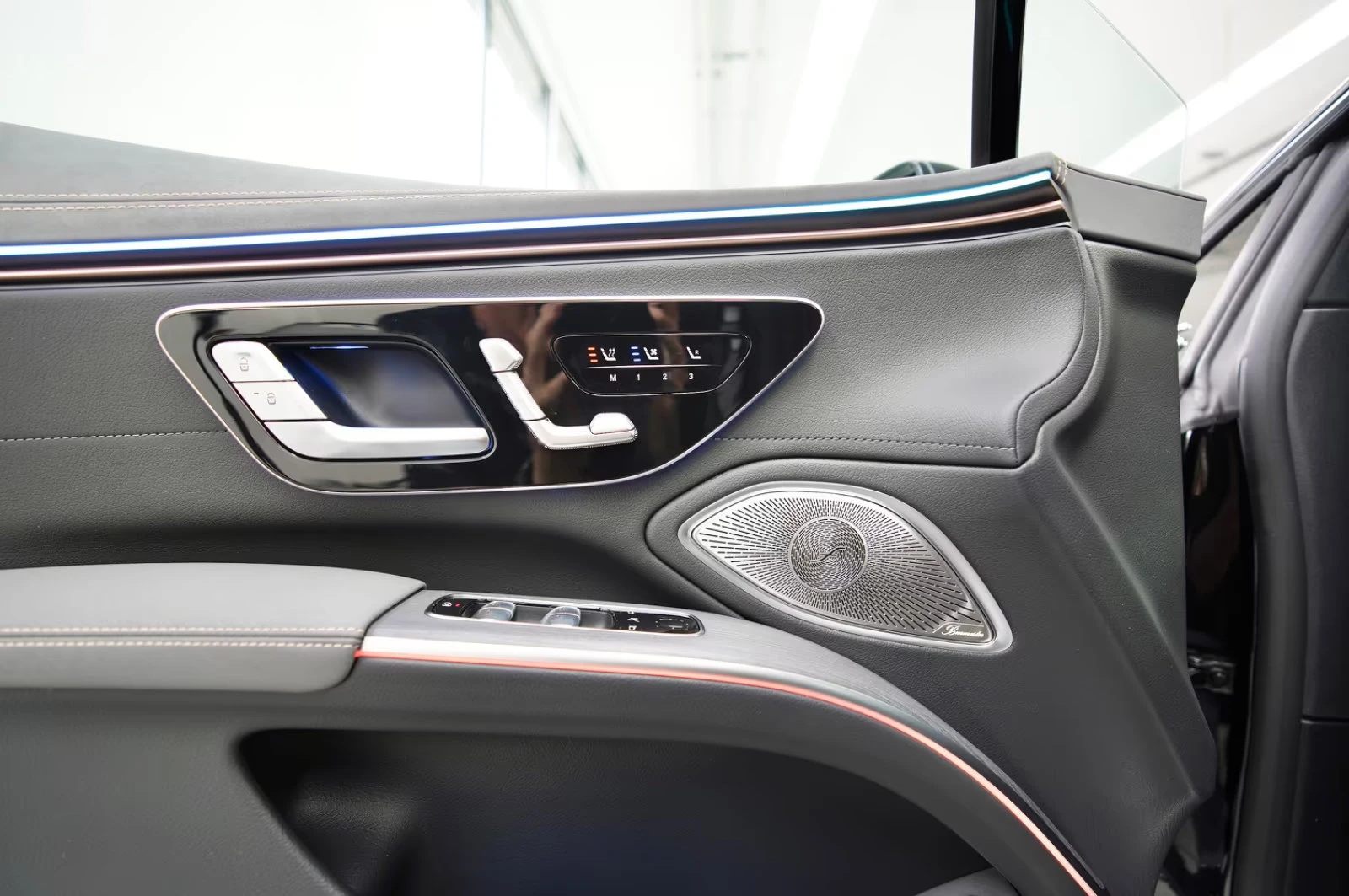 Mercedes-Benz EQS 450+ /AMG-LINE/360HP/NIGHT/360/MASSAGE/PANO/360g | Mobile.bg   11