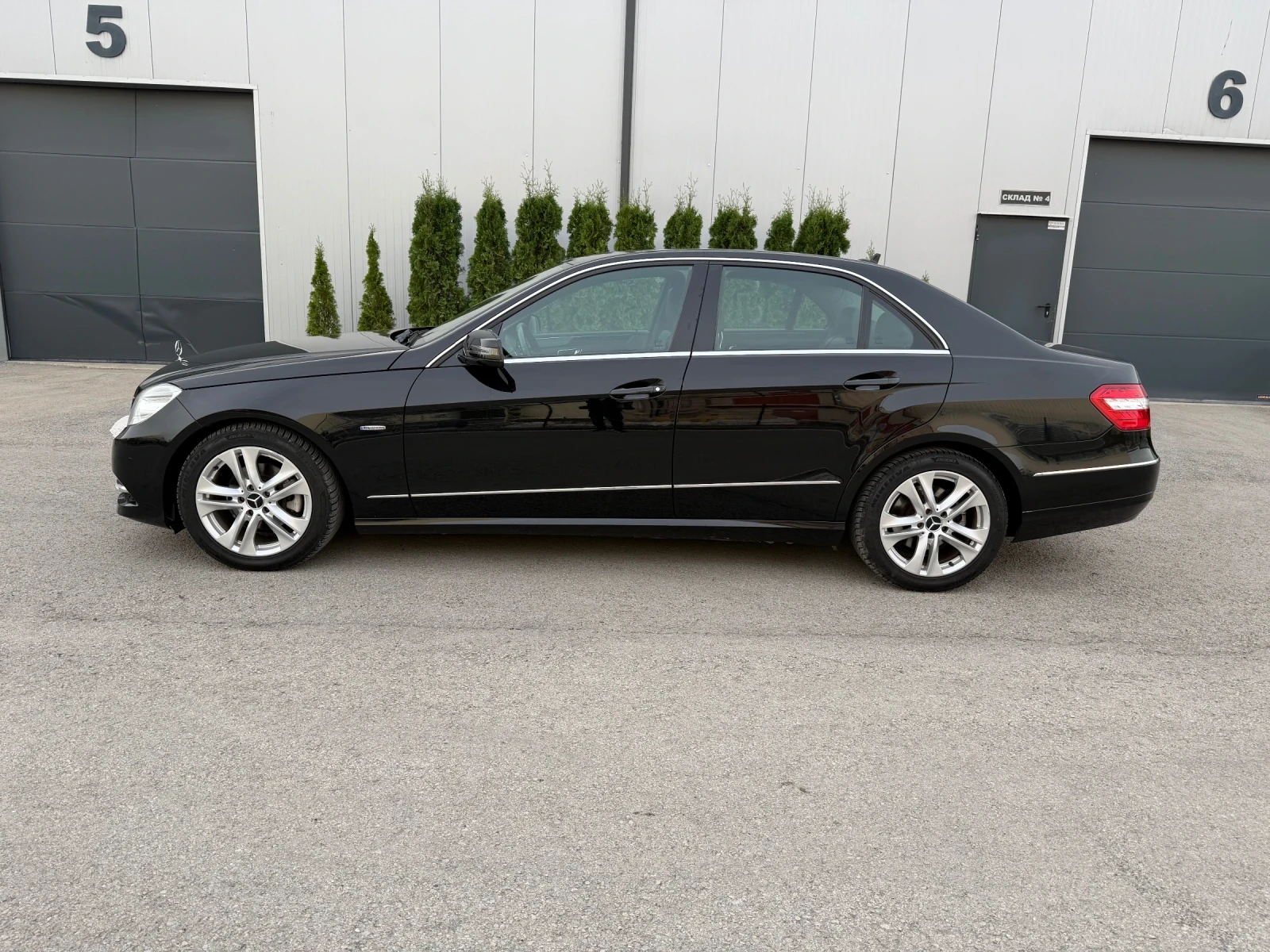 Mercedes-Benz E 220 cdi 170k.c* ЛИЗИНГ | Mobile.bg — изображение 8