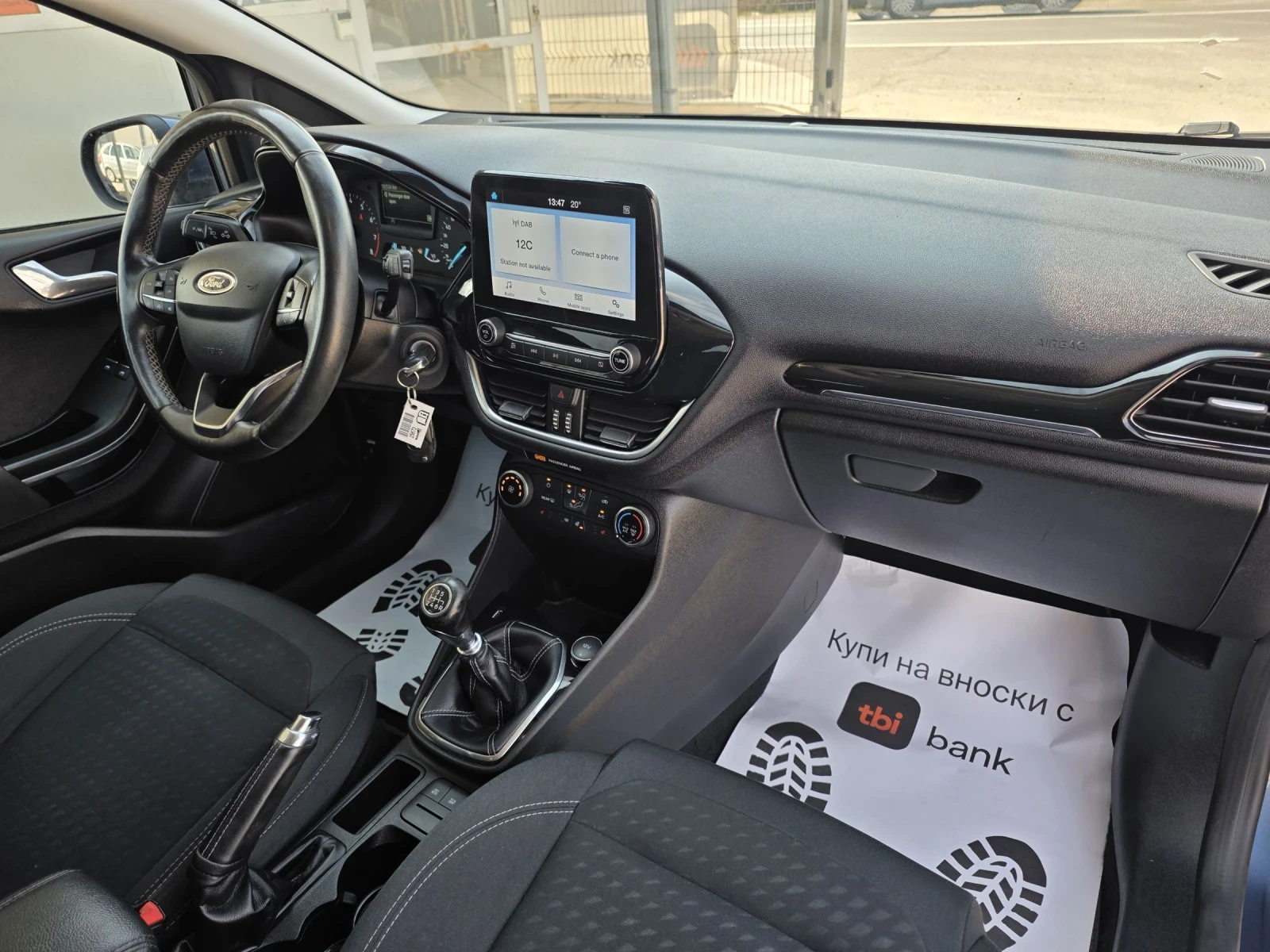 Ford Fiesta SERVICE BOOK FULL LED , снимка 11 - Автомобили и джипове - 53788741