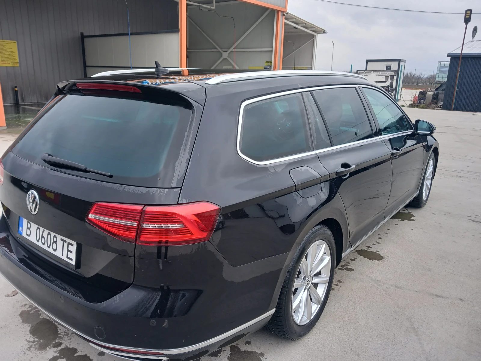 VW Passat HIGHLINE, снимка 4 - Автомобили и джипове - 53911367