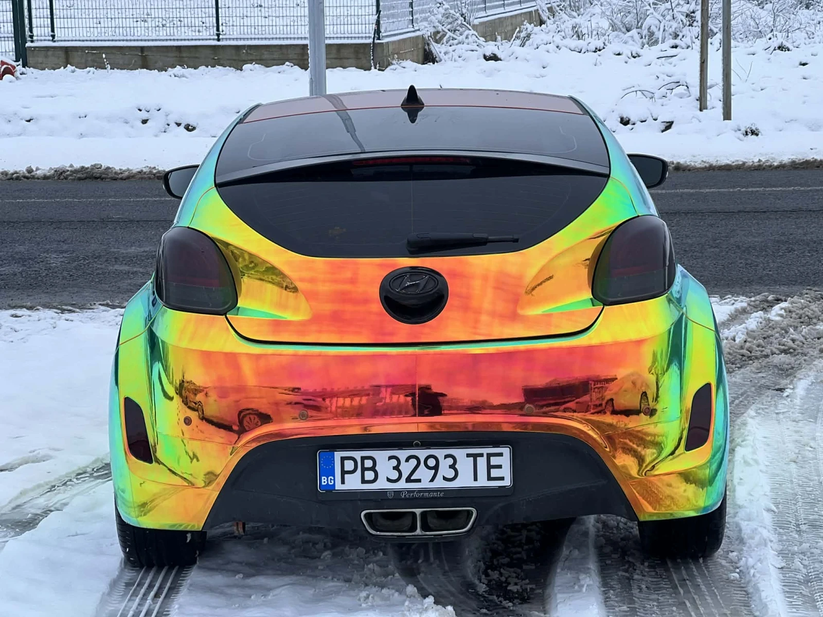 Hyundai Veloster  1.6T* 200кс* GRAND PRIX* РЕГИСТРАЦИЯ* ГАЗ* ТОП* * , снимка 7 - Автомобили и джипове - 54046741