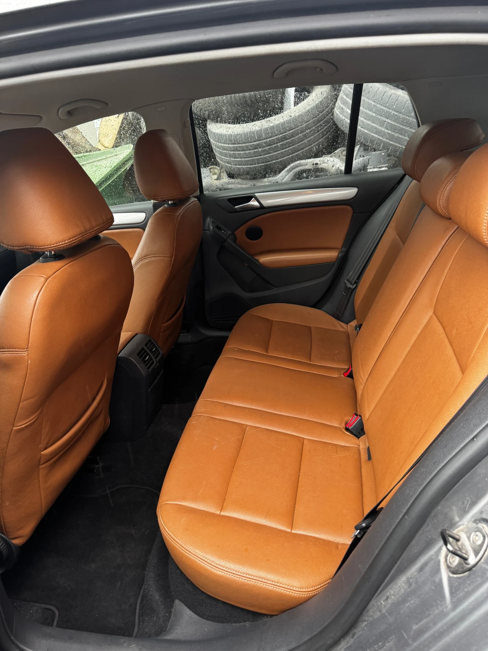 VW Golf Реални километри , нов внос, снимка 4 - Автомобили и джипове - 54360074