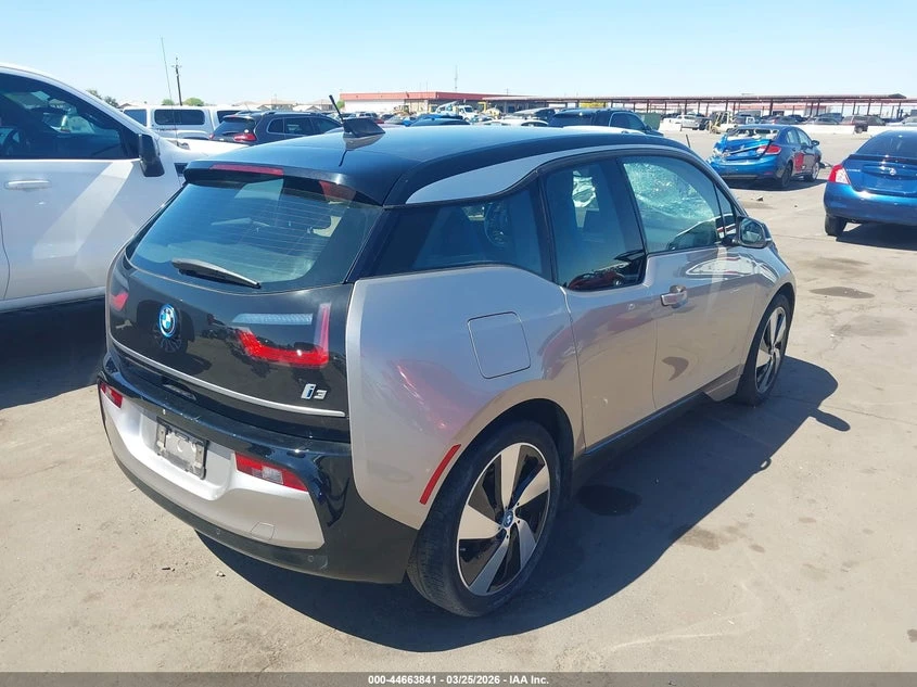 BMW i3 120Ah, снимка 4 - Автомобили и джипове - 54378655
