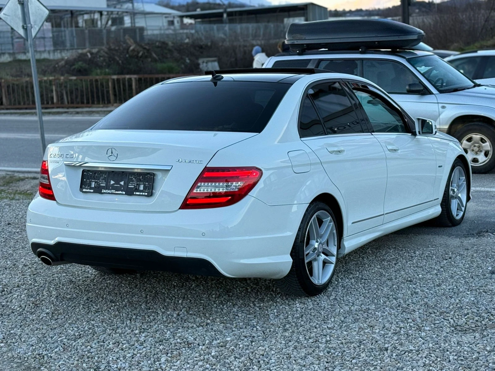 Mercedes-Benz C 250 2.2 CDI 204 k.c. 4 Matic AMG Панорама, снимка 5 - Автомобили и джипове - 54390391