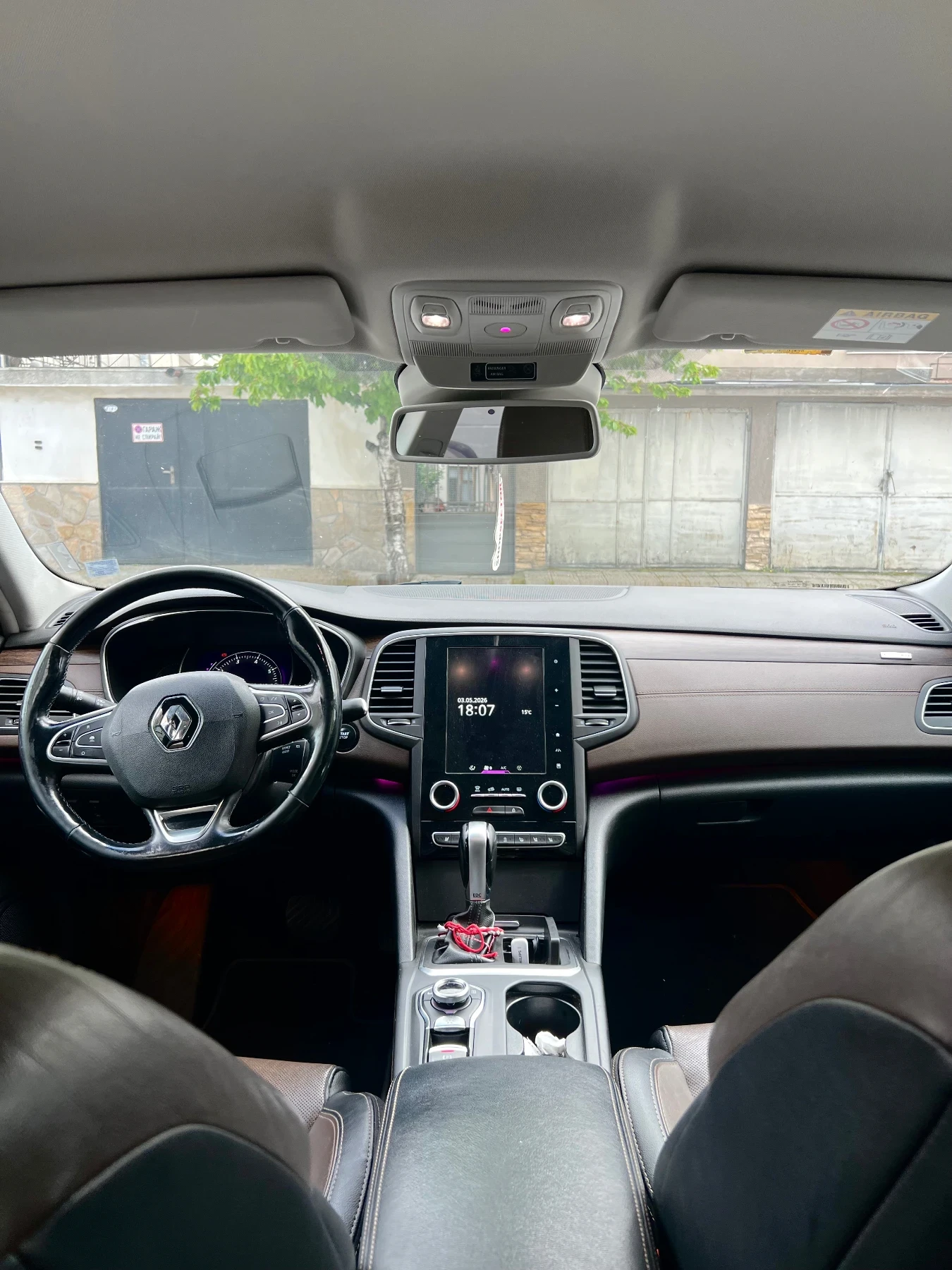 Renault Talisman 1.6 TCe 200кс, снимка 4 - Автомобили и джипове - 54420434