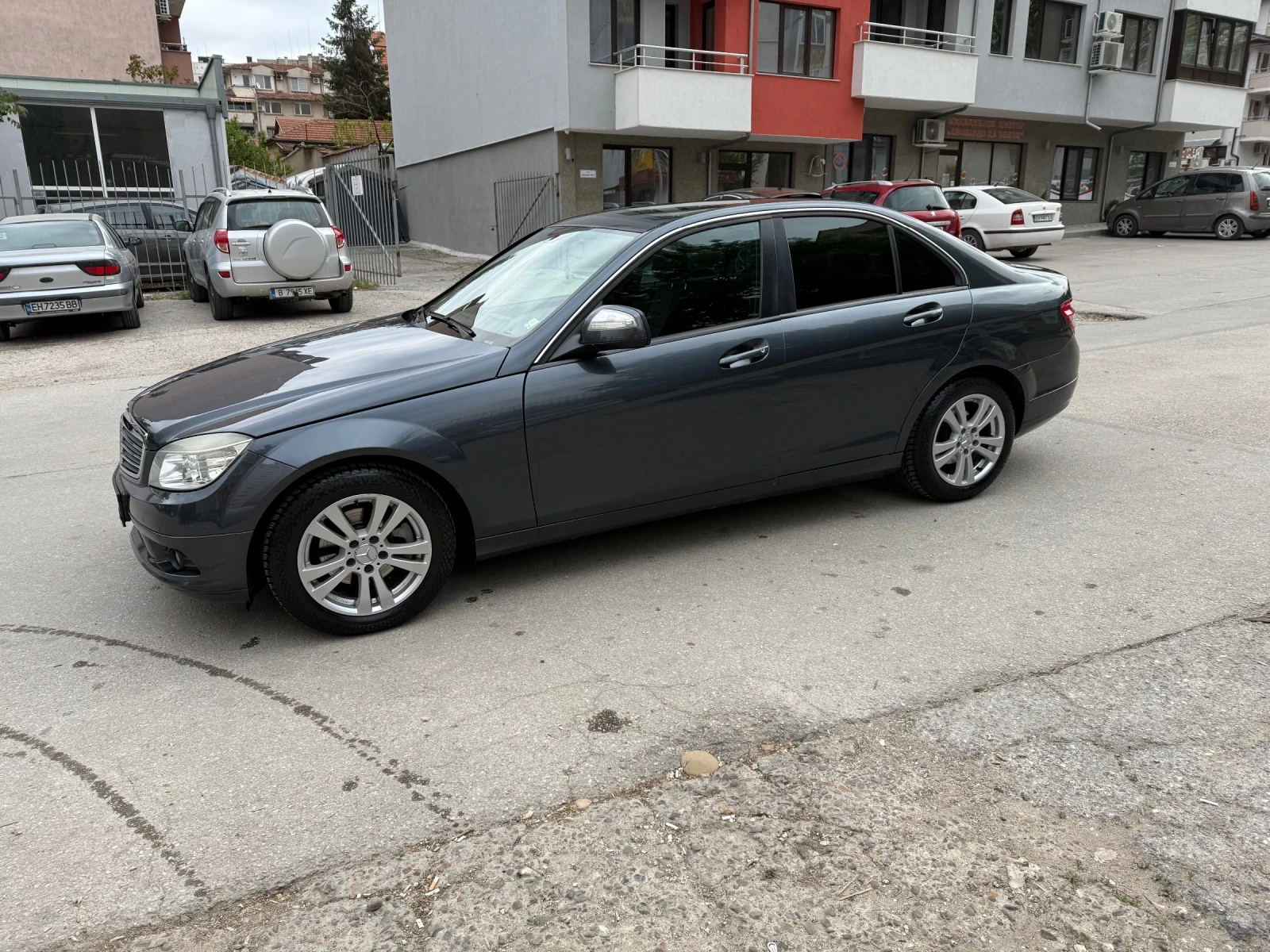 Mercedes-Benz C 180, снимка 6 - Автомобили и джипове - 54664480