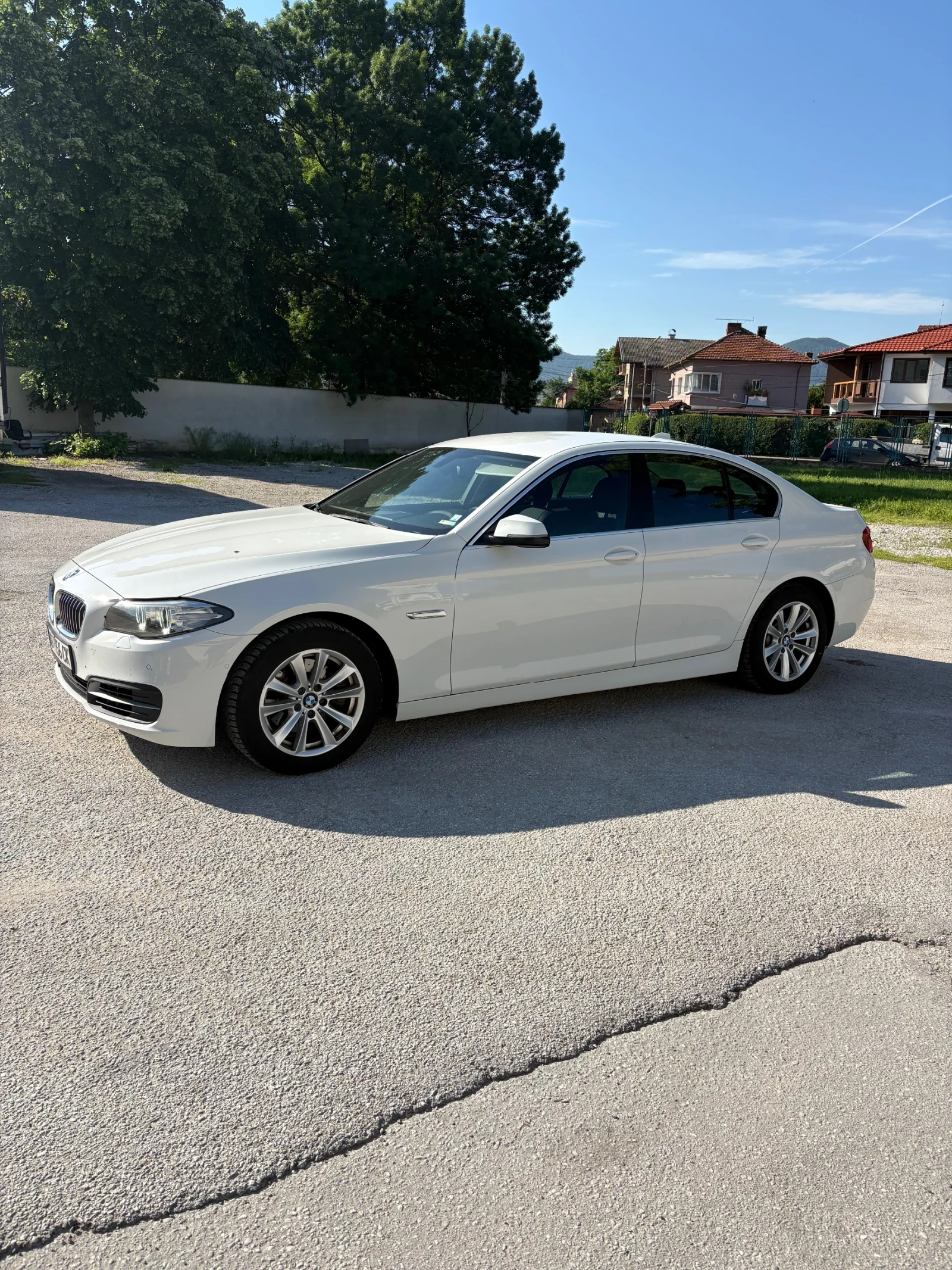 BMW 520, снимка 9 - Автомобили и джипове - 54676532