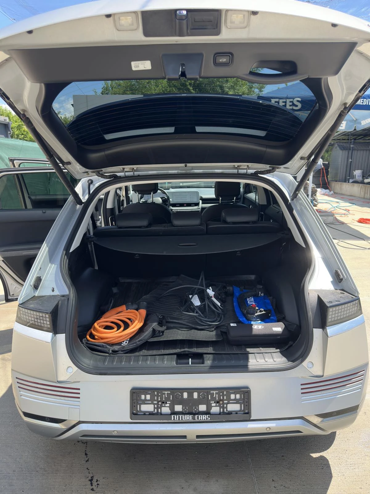 Hyundai Ioniq 5 72.6KWh/AWD/UNIQ/360/HEADUP/BOSE, снимка 6 - Автомобили и джипове - 54677642