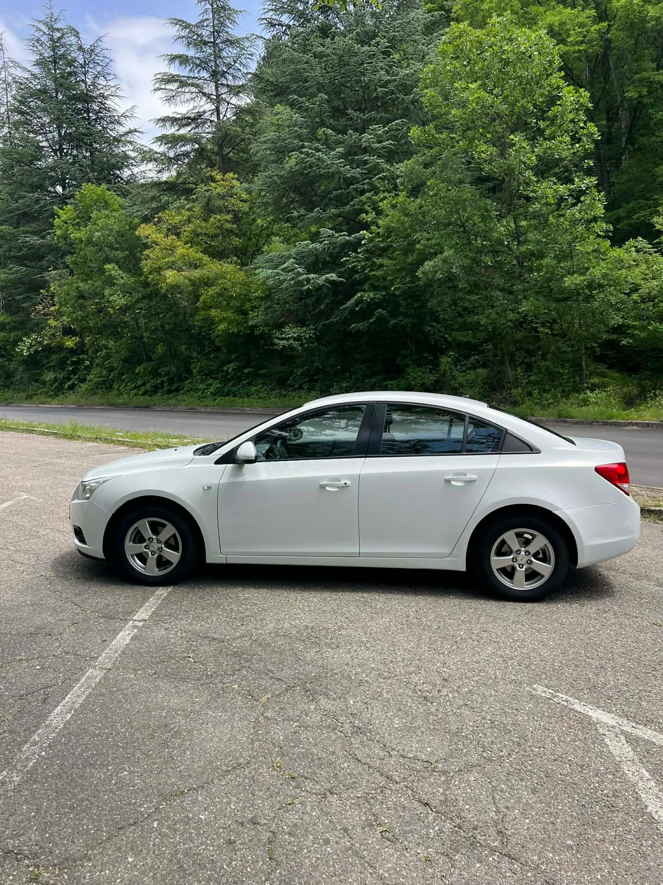 Chevrolet Cruze, снимка 2 - Автомобили и джипове - 55069675