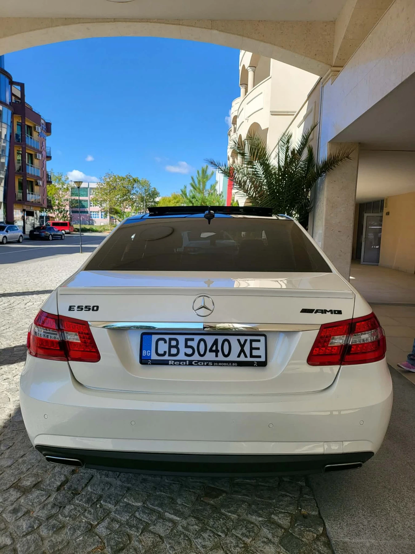 Mercedes-Benz E 500, снимка 17 - Автомобили и джипове - 55181581