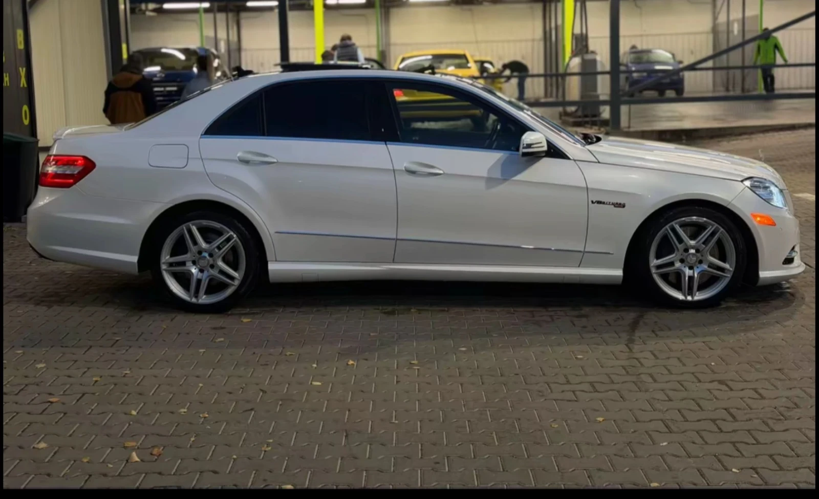 Mercedes-Benz E 500, снимка 14 - Автомобили и джипове - 55181581